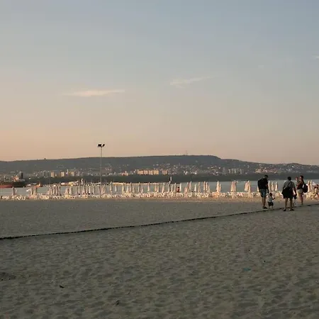 Apartment South Bay Vacation Varna