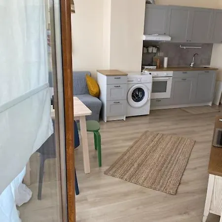 South Bay Vacation Apartment *