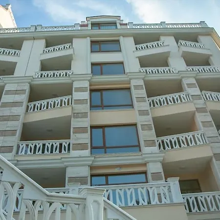 South Bay Vacation Varna