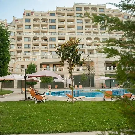 South Bay Vacation Varna